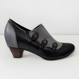 Oxford Vintage Shoe Pumps Buttoned Deco Grey Size 9 (Right Shoe Only) (1)